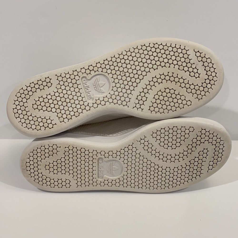 Kids Adidas Stan Smith PrimeKnit - Size 5 (women’s 6.5) - Picture 8 of 10